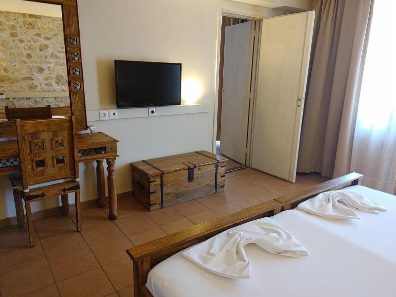 Simosmare Resort Elafonissos Ngoại thất bức ảnh